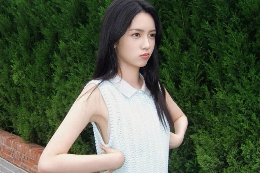 关晓彤被内涵潜规则：更可怕的是所有人都在等塌房