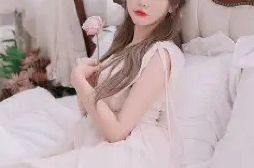 “假洋牌”优思益翻车事件：网红集体致歉背后的品牌包装术与流量陷阱